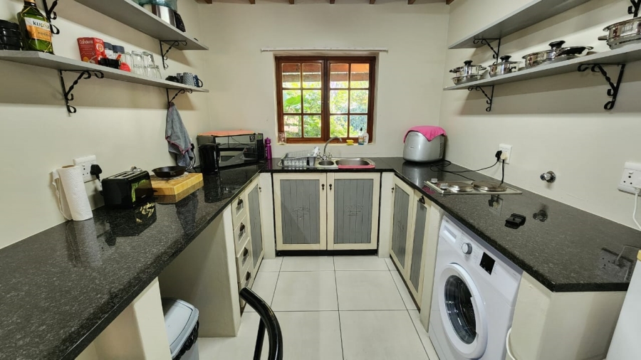 4 Bedroom Property for Sale in Heatherlands Western Cape